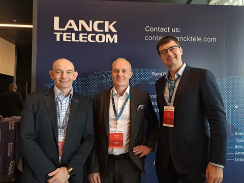 James Williams out and about across the mobile industry — photo 29